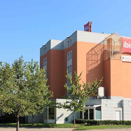 IBIS Lyon Sud Chasse Sur Rhône Hotel Exterior foto