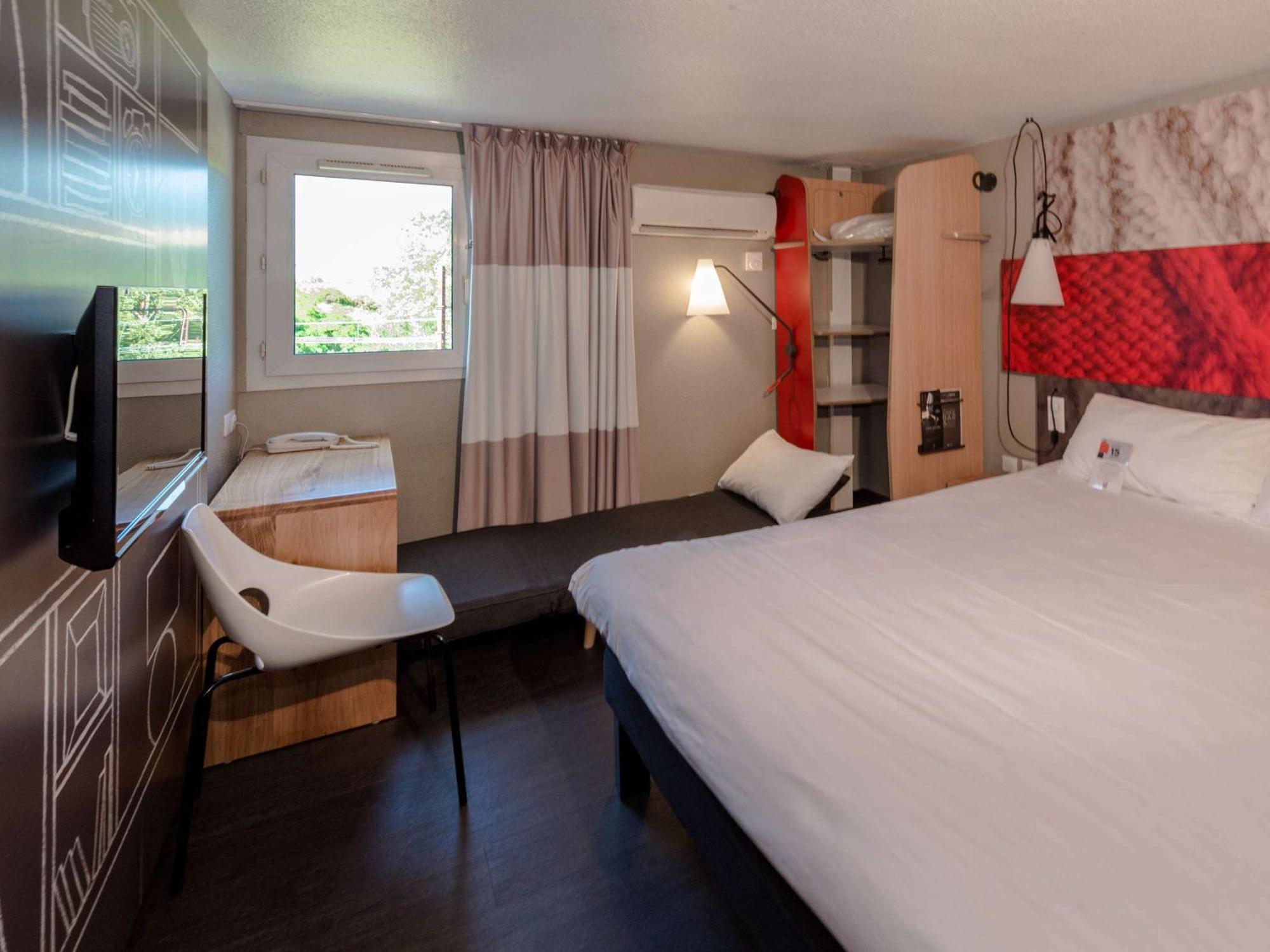IBIS Lyon Sud Chasse Sur Rhône Hotel Exterior foto